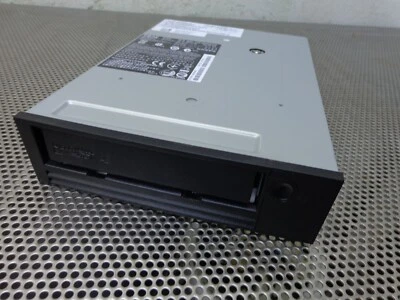 IBM LTO-4 HH V2 SAS 6Gb DELL 0YGVTP 35P3258 Tape drive - Image 1 of 4