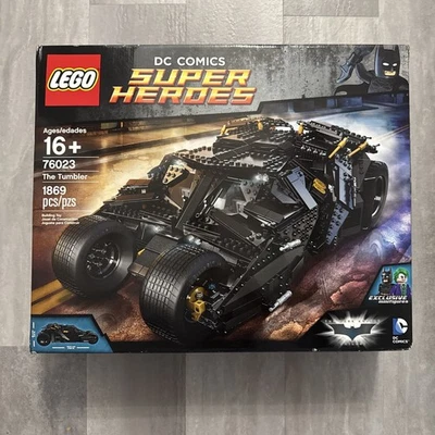 LEGO 76023DC Comics Super Heroes: The Tumbler Retired - Image 1 of 4