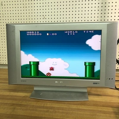 Philips 17PF8946/37 17" LCD HDTV for Retro Gaming 1280 × 768 RGB/RCA/S-VIDEO - Image 1 of 4