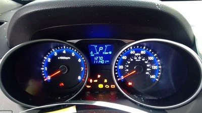 Speedometer Cluster MPH US Market FWD Fits 14-15 TUCSON 1582736 - Image 1 of 4
