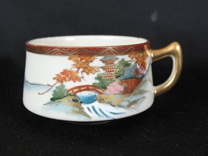 Antique Satsuma Hand Painted Japanese Teacup crackled - Picture 1 of 6