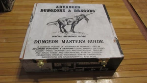 Dungeon Masters Guide Advanced Dungeons and Dragons AD&D caja de almacenamiento de dados - Imagen 1 de 5