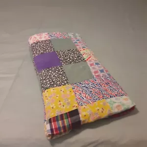 Coperta vintage trapuntata a mano doppia faccia floreale e patchblock - Foto 1 di 23