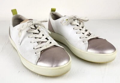 ECCO 柔软 Hydromax 白色皮革金属色女式高尔夫鞋,尺寸 EU 39/US 8 — 第 1/4 张图片