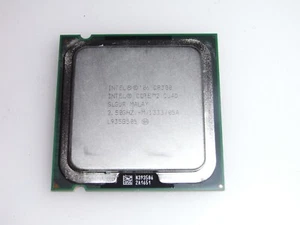 Intel Core2Quad Q8300 2,5GHz SLGUR CPU Prozessor PC Sockel 775 T Computer Core - Bild 1 von 1