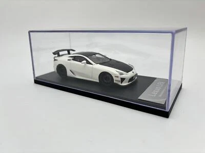 Peako 1:43 Lexus LFA Nurburgring package 2012 White resin car model - Image 1 of 4