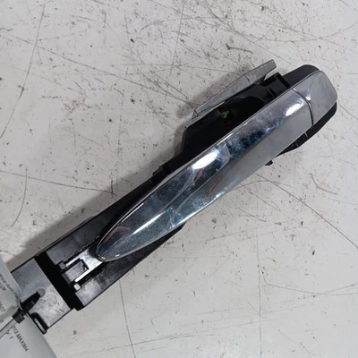 Задняя дверная ручка в сборе наружная подходит для Nissan Maxima 2007-2014 годов выпуска - Изображение 1 из 4