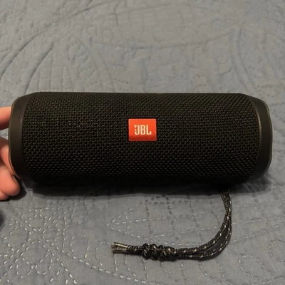 Altavoz portátil JBL Flip 4 Bluetooth - Negro Foto 1 de 4