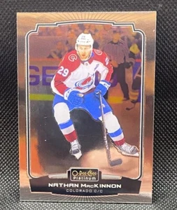 2022-23 UD O-Pee-Chee OPC Base #17 Nathan MacKinnon - Colorado Avalanche - Bild 1 von 2