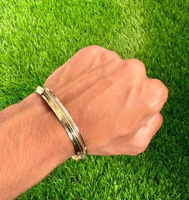 Sikh Messing Kara Halsband Kanten Linien Singh Kada 22ct Gold Look Hindu Armreif OK1 - Bild 1 von 4