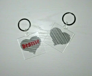 Llavero transparente acrílico con nombre personalizado corazón regalo vacaciones damas de honor cumpleaños - Imagen 1 de 6