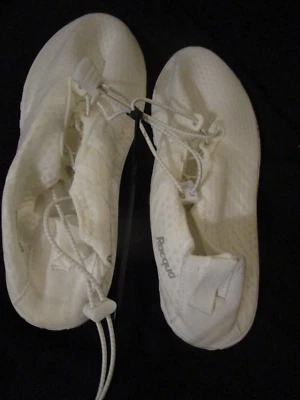 Racqua Mens 5.5 Womens 6.5 Water Shoes Barefoot Swim Quick Dry Beach Shoe White - Image 1 of 4