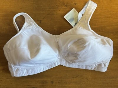 Sujetador Amoena Kelly 2153 tazas suaves blanco 36D inalámbrico nuevo con etiquetas Foto 1 de 4