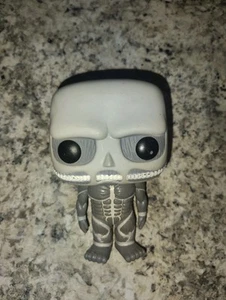 Funko Pop! Vinyl: Attack on Titan - Colossal Titan #23 F.Y.E 6" LOOSE figure - Picture 1 of 2