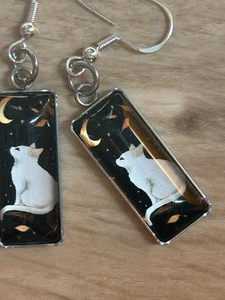 Cat Stargazing 925 Hallmarked Sterling Silver Hooks Free Gift Bag - Picture 1 of 4