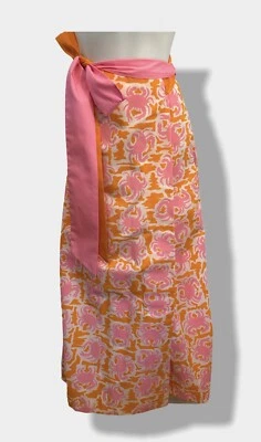 Vintage 1960s Vested Gentress Maxi Wrap Skirt Vivid Pink Crab Novelty Size 6 - Image 1 of 4