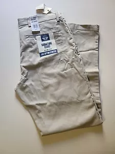 Dockers Men's Straight Fit Signature Lux Cotton Stretch Khaki Pant 36x32 Cloud - Picture 1 of 3