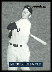 1992 Pinnacle Exclusive Baseball Card Mickey Mantle #3 - Picture 1 of 2