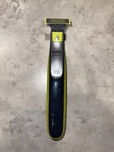 Phillips OneBlade QP2530/25 Hybrid Trimmer and Shaver - No Charger - Picture 1 of 7