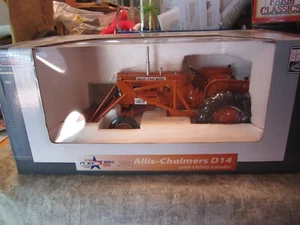2011 SPECCAST CLASSIC Allis Chalmers D14 w/ Utility Loader 1/16 Diecast Replica - Picture 1 of 6