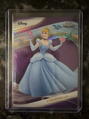 2025 Topps cromo Disney Cenicienta refractor púrpura/75 #75 Foto 1 de 2