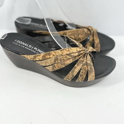 DONALD J PLINER Cathe Platform Wedge Thong Sandals 7 Brown tan Snakeskin - Image 1 of 4