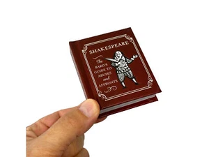 Shakespeare The Bard's Guide to Abuses and Affronts mini book hardcover nice - Imagen 1 de 3