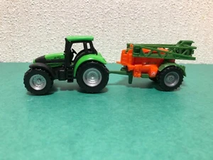 Siku 0859 Deutz Fahr Agrotron + Siku 1688 Feldspritze Amazone UX 5200 - Bild 1 von 9