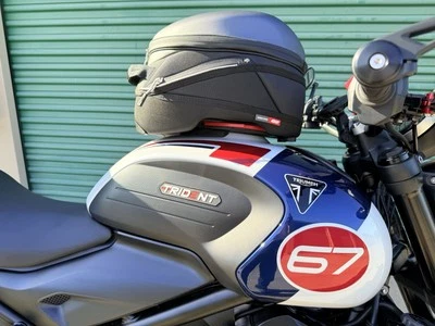 Bolso Tank Triumph Foto 1 de 4