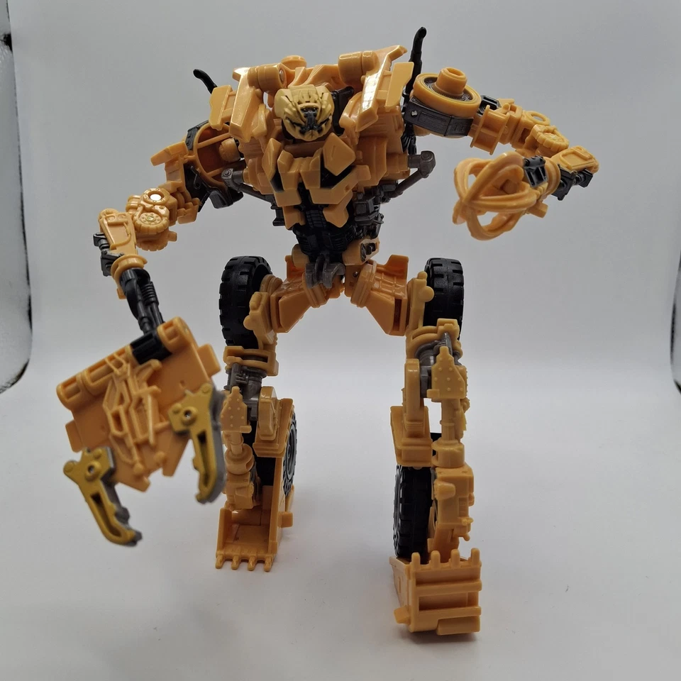 Hasbro Transformers Studio Series 60 Revenge of Fallen Constructicon Scrapper SS - Image 1 of 4