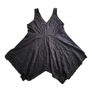 Torrid Lace Sheer Mesh Black Embroidered Tank Top Size 0 Or Large Whimsy Goth - Picture 1 of 9