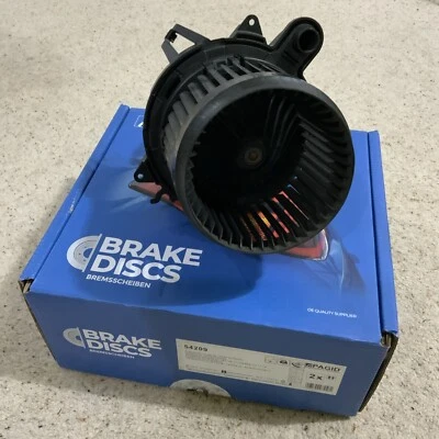 Renault Captur 2016 Calefactor Soplador Motor 5P3730000 Foto 1 de 4