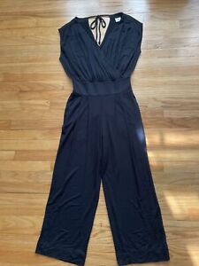 Cabi Downtown Jumpsuit 5577 Size S  Black Wrap Front Tie Back Stretch B11