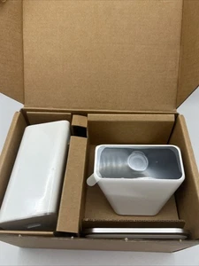 Xfinity Xcam2 Indoor/Outdoor Home Security Smart Camera SCHC2AEW/SCHX4AEW XW4 - Picture 1 of 5