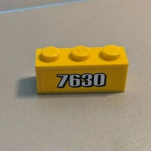 3622 LEGO Parts (1) Brick 1 x 3 YELLOW Sticker 7630 Loader - Picture 1 of 1