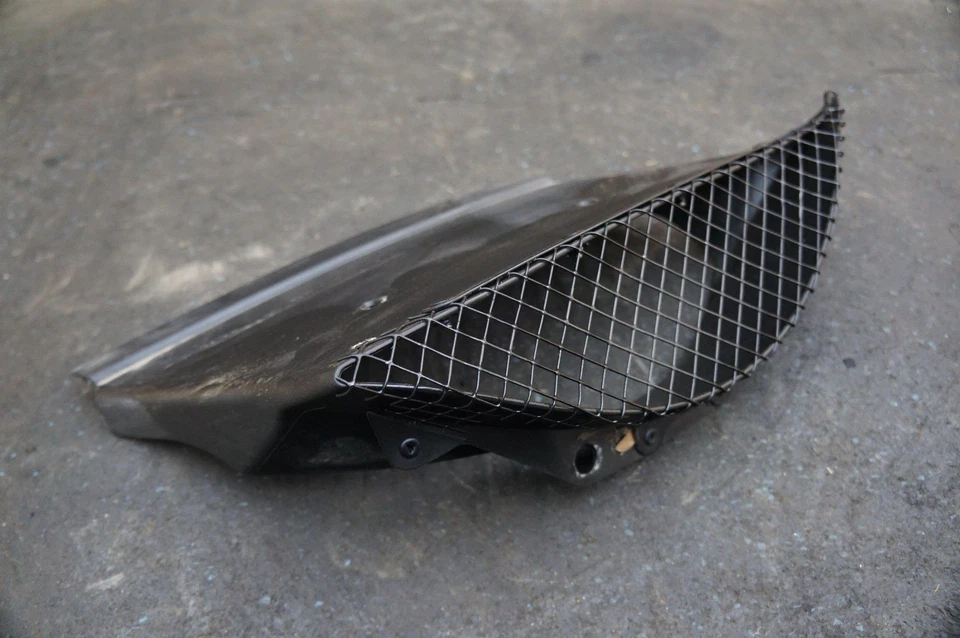 Rear Left Under Spoiler Air Intake Grille 82954300 OEM Ferrari 458 Italia 2010 - Image 1 of 4