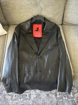 Chaqueta de cuero Ferrari para hombre Foto 1 de 3