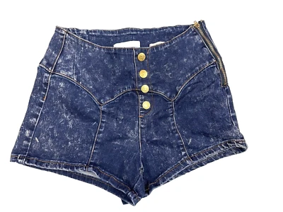 NIKI MINAJ HIGH RISE 3'' DENIM SHORTS SIZE 5/6 - Image 1 of 4