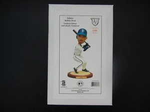 ICHIRO SUZUKI 2002 THE MEMORY COMPANY BOBBLE HEAD /3500 SEATTLE MARINERS - Picture 1 of 9