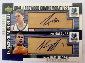 2004-05 Hardcourt Dual Hardwood Commemoratives Pau Gasol Shane Battier Auto HOF - Picture 1 of 2
