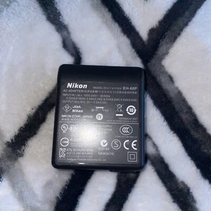 Genuine Nikon EH-68P AC Adapter Charger for Nikon COOLPIX S4000 S6000 S8000 - Picture 1 of 3