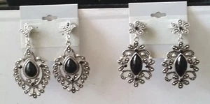 PENDIENTES TRASERO CANDELABRO TONO PLATA PIEDRA NEGRA - Imagen 1 de 1