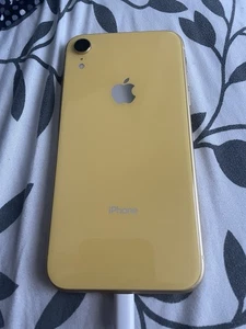 iPhone XR jaune - Photo 1 sur 7