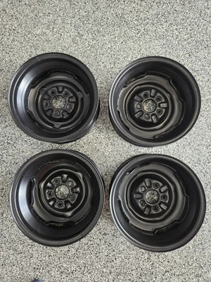 1955-1956 Ford Crown Victoria,fairlane wheels - Image 1 of 3