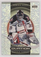 1999-00 Upper Deck Ovation Standing Ovation /50 Dominik Hasek #83 HOF