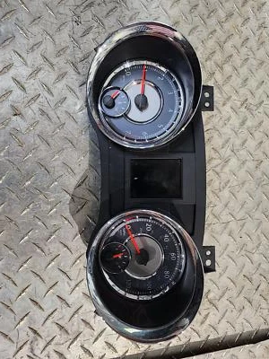 15 16 Chrysler Town & Country Speedometer Instrument Cluster 160k Miles - Image 1 of 4