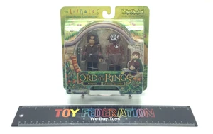 Art Asylum minimizza IL SIGNORE DEGLI ANELLI Aragorn & Uruk-hai Berzerker figure - Foto 1 di 6