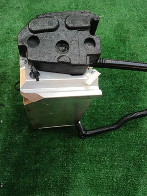 2021 - 2025 AUDI A5 UNIDADE DE MANGUEIRA DE TENSÃO DE BATERIA EXTRA OEM 8W0915172B - Imagem 1 de 4