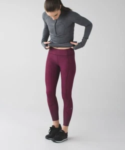 Lululemon Tight Stuff Größe 8 reflektierende 7/8-Strumpfhose mit gewelltem Saum Stern Pixel (A7) - Bild 1 von 14