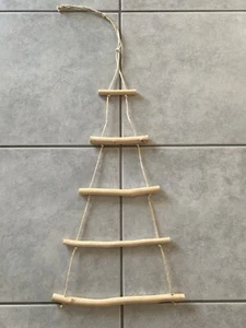 Deko-Holzleiter Weihnachtsbaum zum Aufhängen 5 Stufen ca. 70cm x 33cm natur - Bild 1 von 3